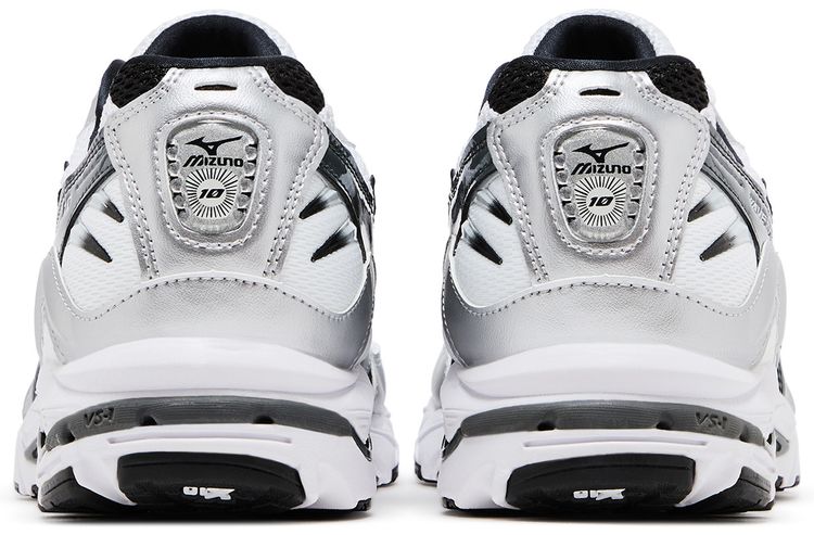 Wave Rider 10 White Silver Black