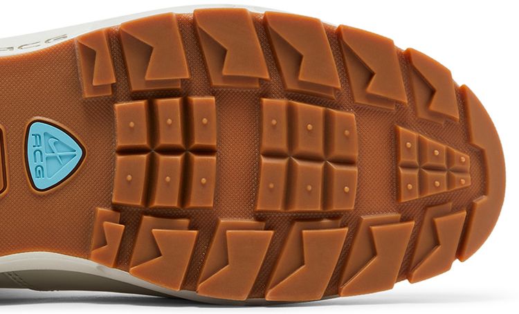 Nike Air Max Goadome Summit White Gum