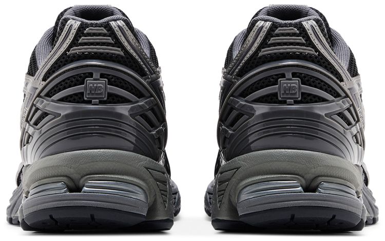 New Balance 1906R Black Silver