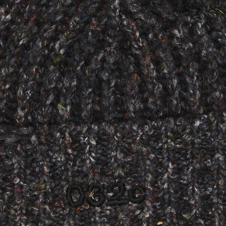 032C Destroyed Painters Cover Beanie Black