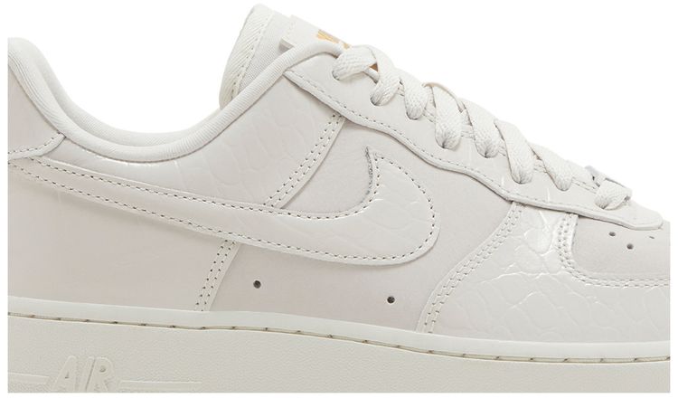 Nike Wmns Air Force 1 07 LX Phantom Croc