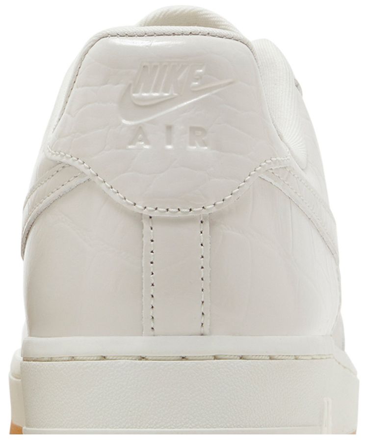 Nike Wmns Air Force 1 07 LX Phantom Croc