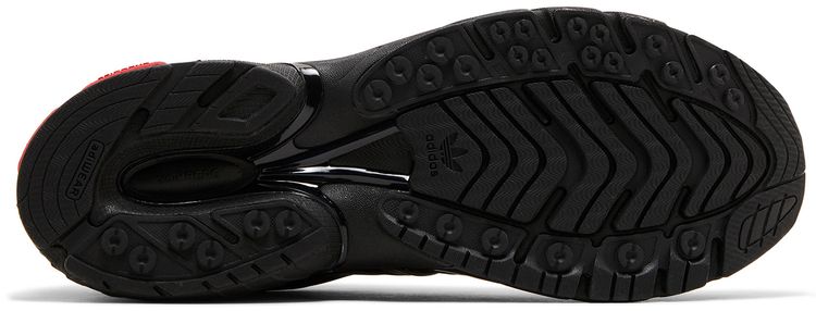 Adistar Cushion Black Scarlet
