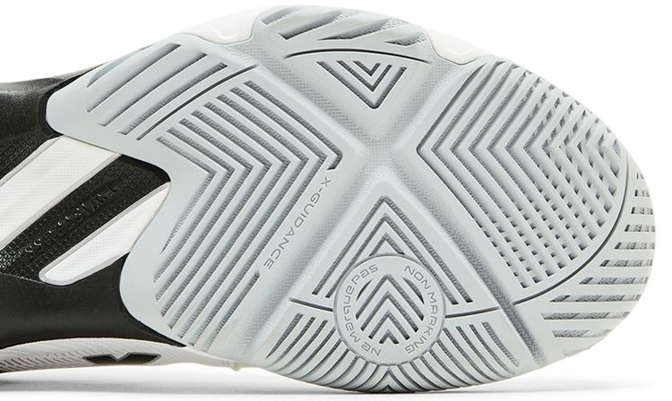 Asics Wmns Netburner Ballistic FF 3 White Black