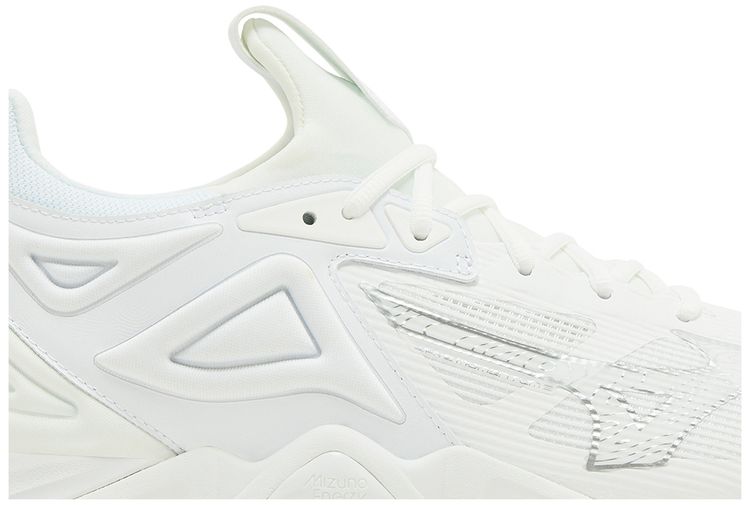 Mizuno Wave Momentum 3 White Silver