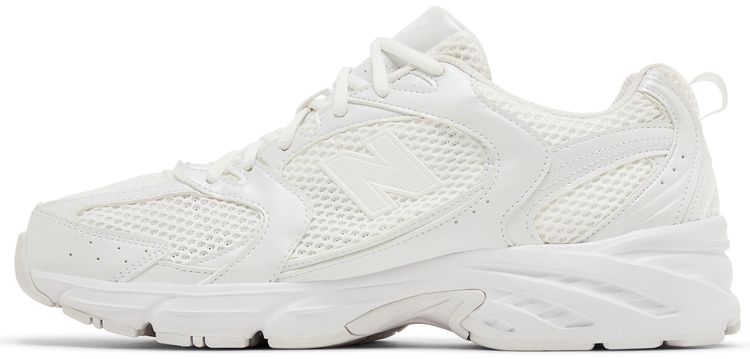 530 Triple White