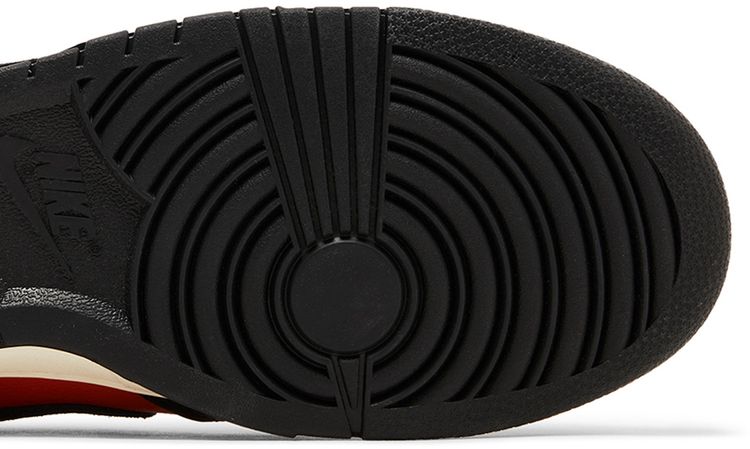 Nike Dunk Low Vintage Coral