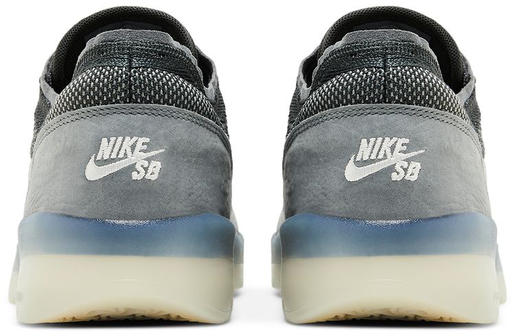 Nike PS8 SB Cool Grey Metallic Silver