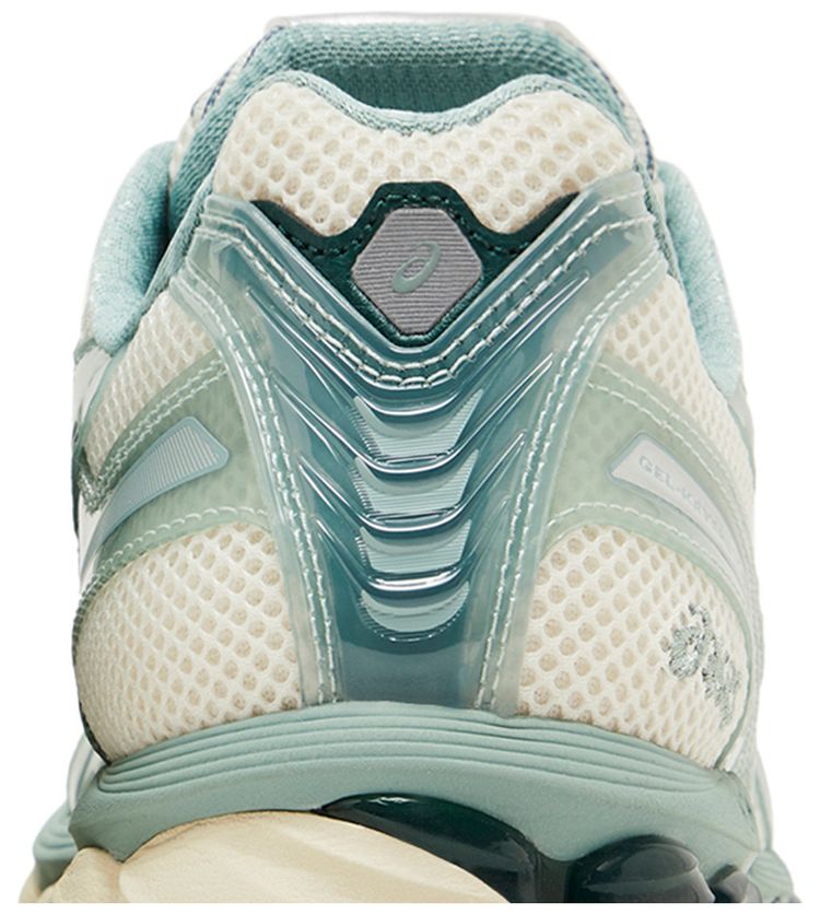 Kith x ASICS Gel Kayano 121 Cream Sage