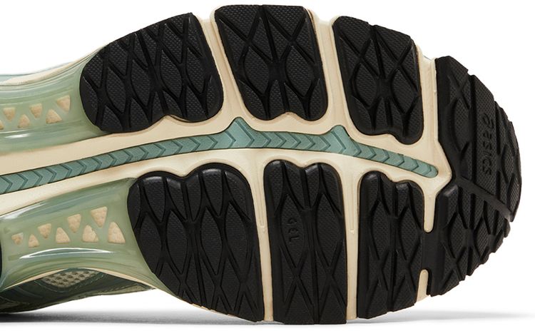 Kith x ASICS Gel Kayano 121 Cream Sage