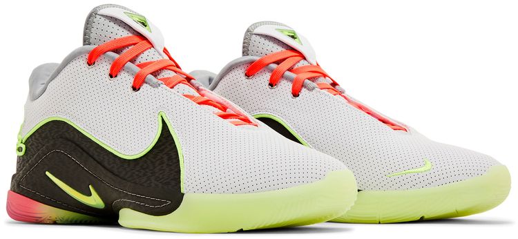 LeBron 22 Crown Jewel