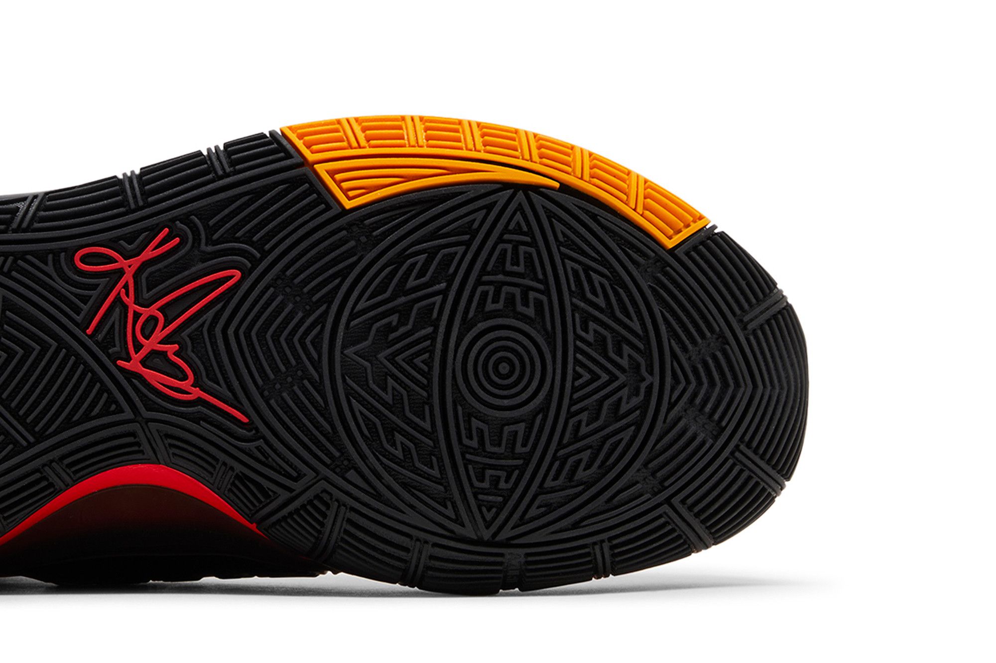【値下げ】NIKE KYRIE 6EPバスケットシューズ　ブラック/レッド Nike Kyrie 6 GS 'Bred' Black/Red Basketball Shoes (BQ5599