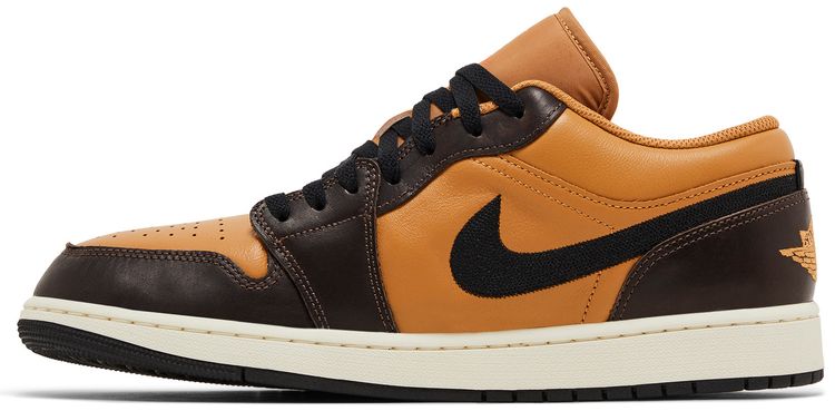 Air Jordan 1 Low SE Flax Baroque Brown