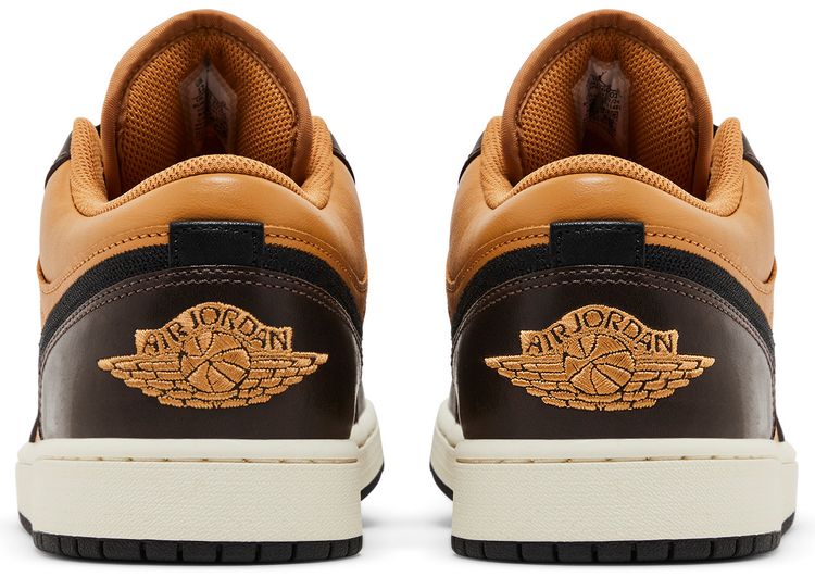 Air Jordan 1 Low SE Flax Baroque Brown