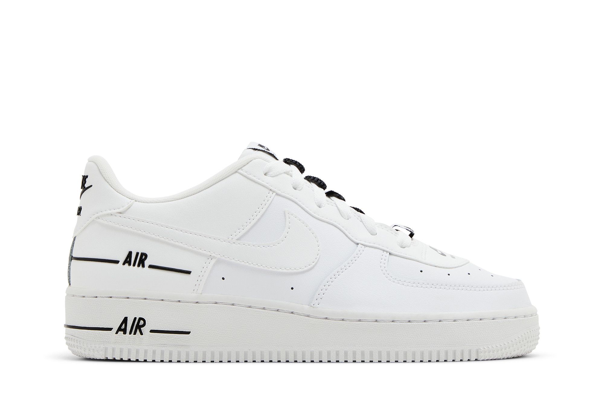 white & black air force 1 lv8 3