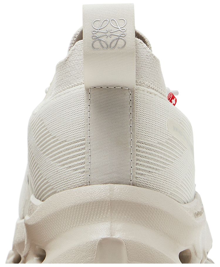 ON Loewe x Wmns Cloudtilt Sand