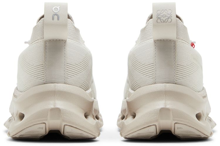 ON Loewe x Wmns Cloudtilt Sand
