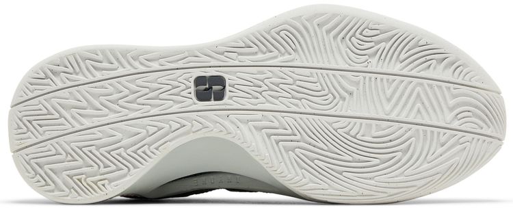 Nike Wmns Sabrina 1 Beyond the Game