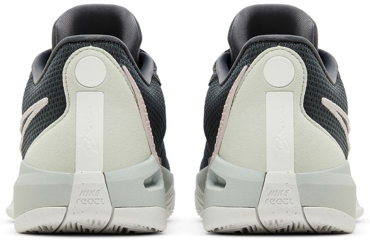 Nike Wmns Sabrina 1 Beyond the Game