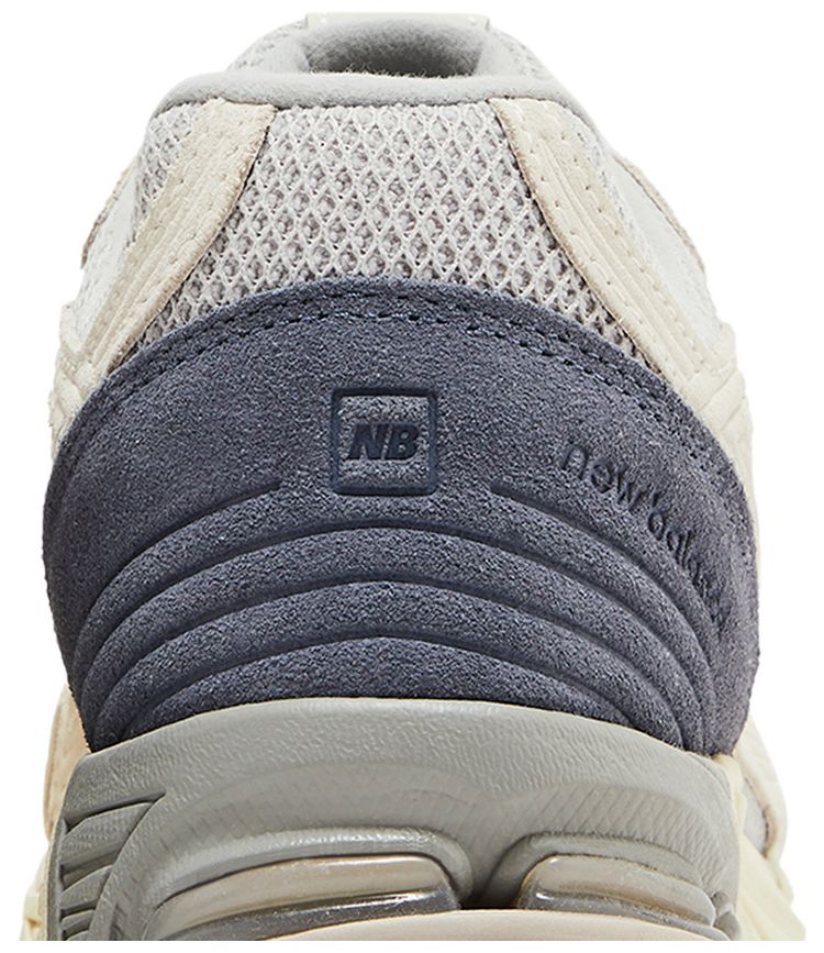New Balance 1906F Linen Moonrock
