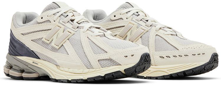 New Balance 1906F Linen Moonrock