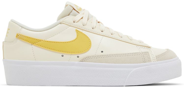 Nike Wmns Blazer Low Platform Pale Ivory Saturn Gold