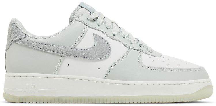 Air Force 1 07 LV8 Light Silver Pumice