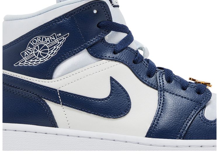 Wmns Air Jordan 1 Mid Midnight Navy Gold Charms