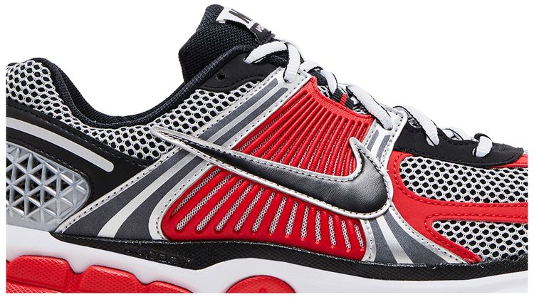 Nike Air Zoom Vomero 5 Metallic Silver University Red