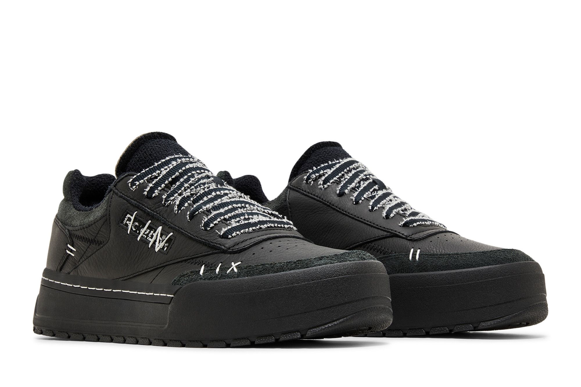 国内正規店購入　THE MONSTERS ROCK THE UNIVERSE THE MONSTERS 前方高能系列- ROCK THE UNIVERSE 搪膠毛絨公仔