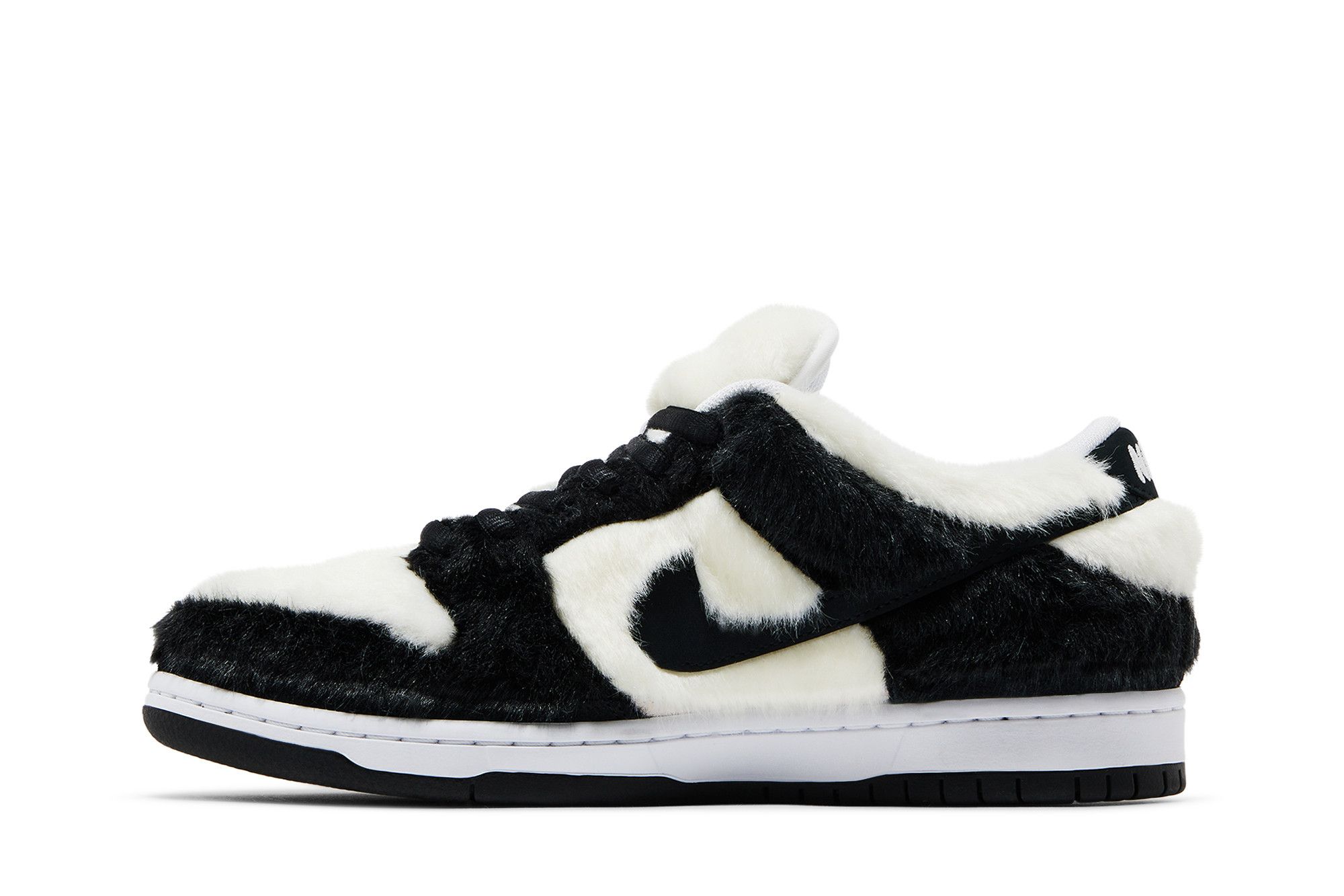 Buy Verdy x Dunk Low SB 'Vick' Friends & Family - FN6039 100