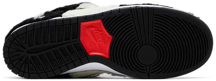 Nike Verdy x Dunk Low SB Vick Friends  Family