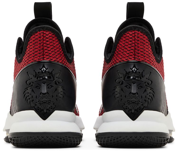 Nike LeBron Witness 4 Gym Red