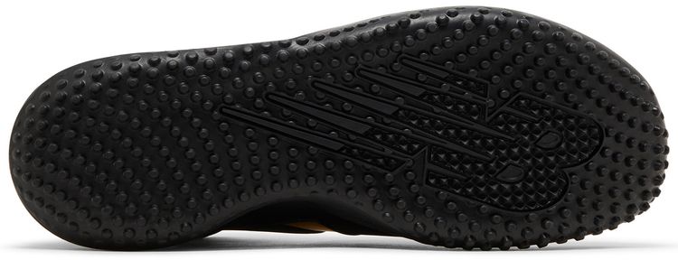 New Balance Ohtani 1 TF Black Metallic Gold