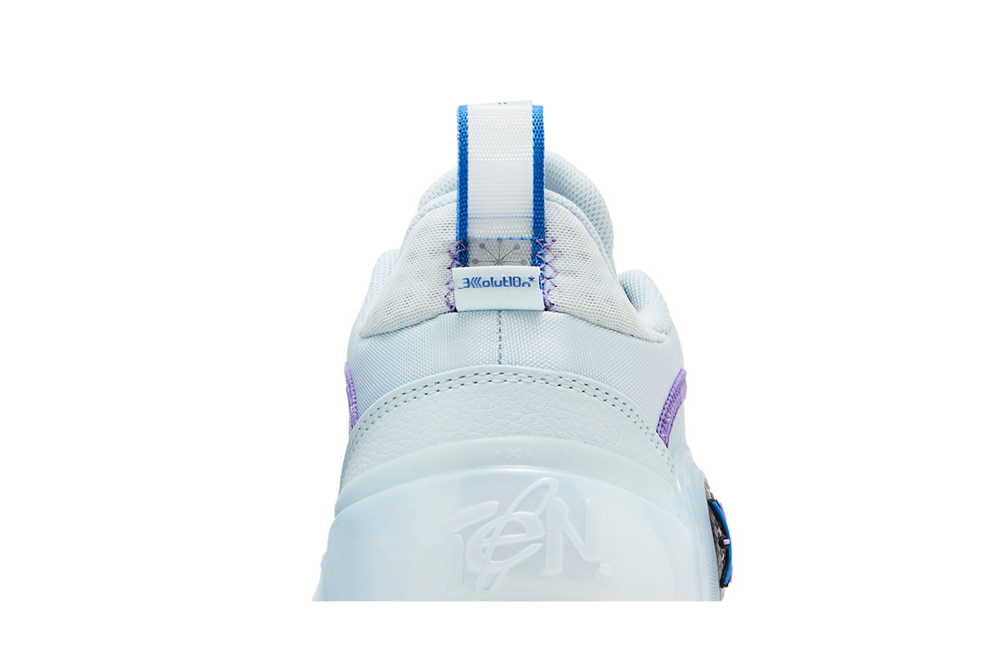 Size 10.0 Way of Wade 10 Low 'Cold Ice'