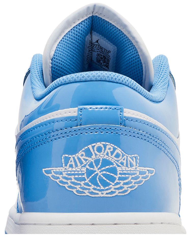 Air Jordan 1 Low SE Legend Blue