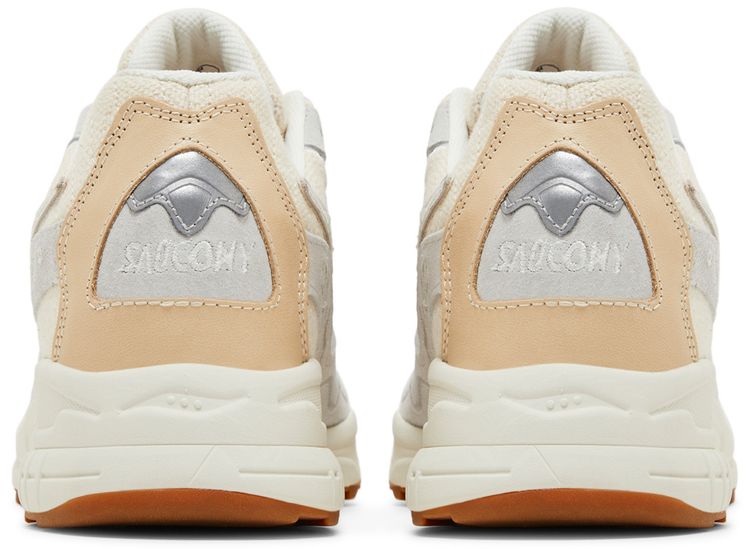 Saucony 3D Grid Hurricane Blank Canvas