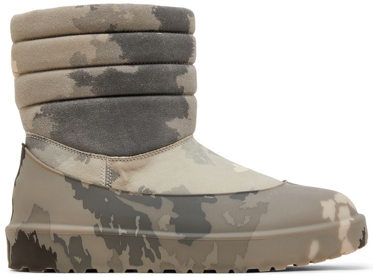 Stampd x UGG Classic Boot Camo