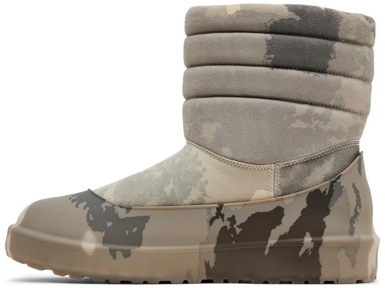 Stampd x UGG Classic Boot Camo