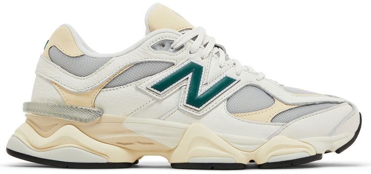 New Balance 9060 Sea Salt Marsh Green