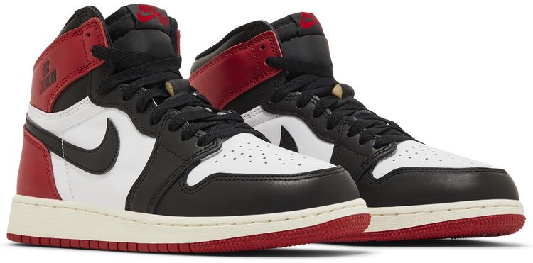 Air Jordan 1 Retro High OG GS Black Toe Reimagined
