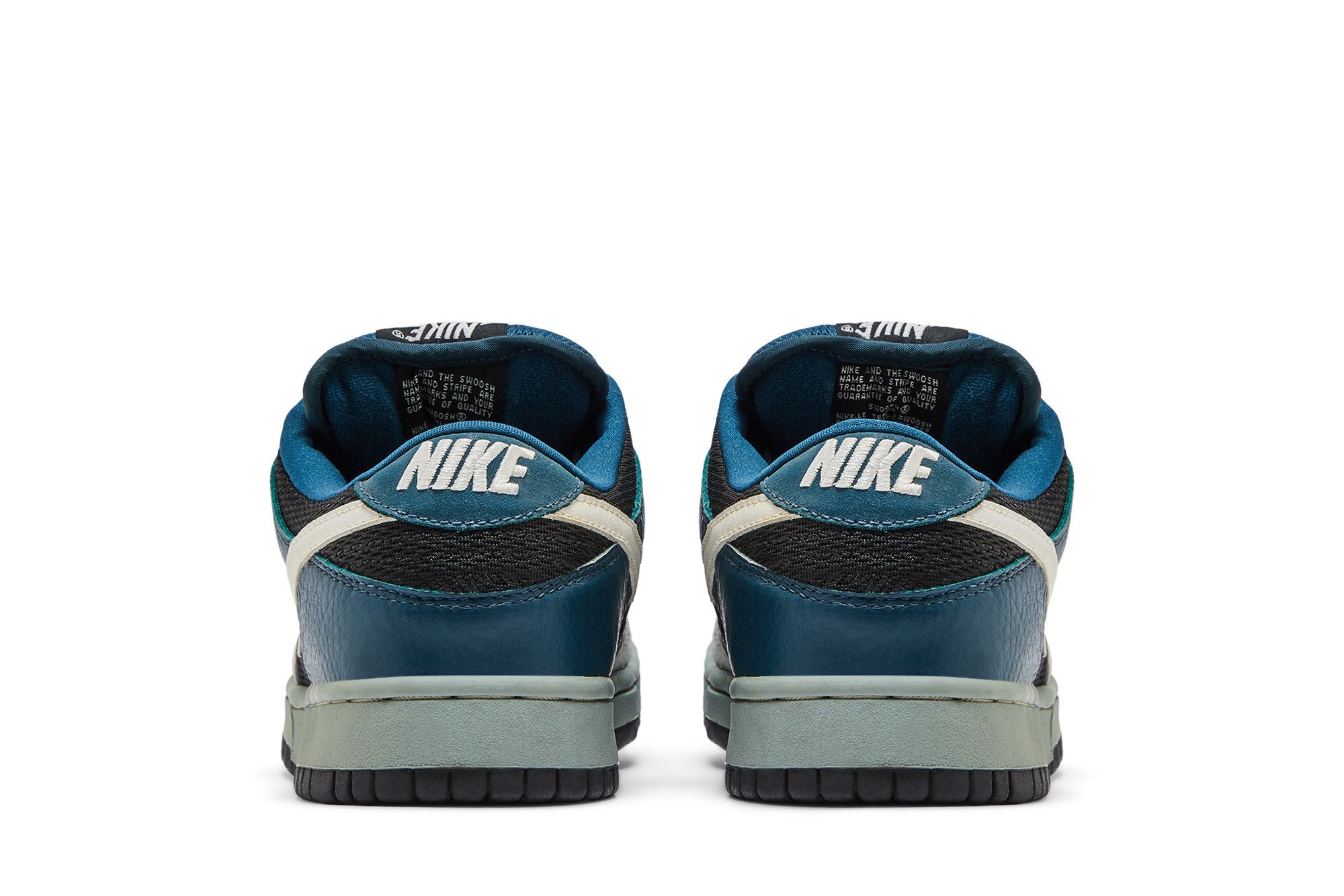 Buy Dunk Low Pro SB 'Futura' - 304292 013 | GOAT