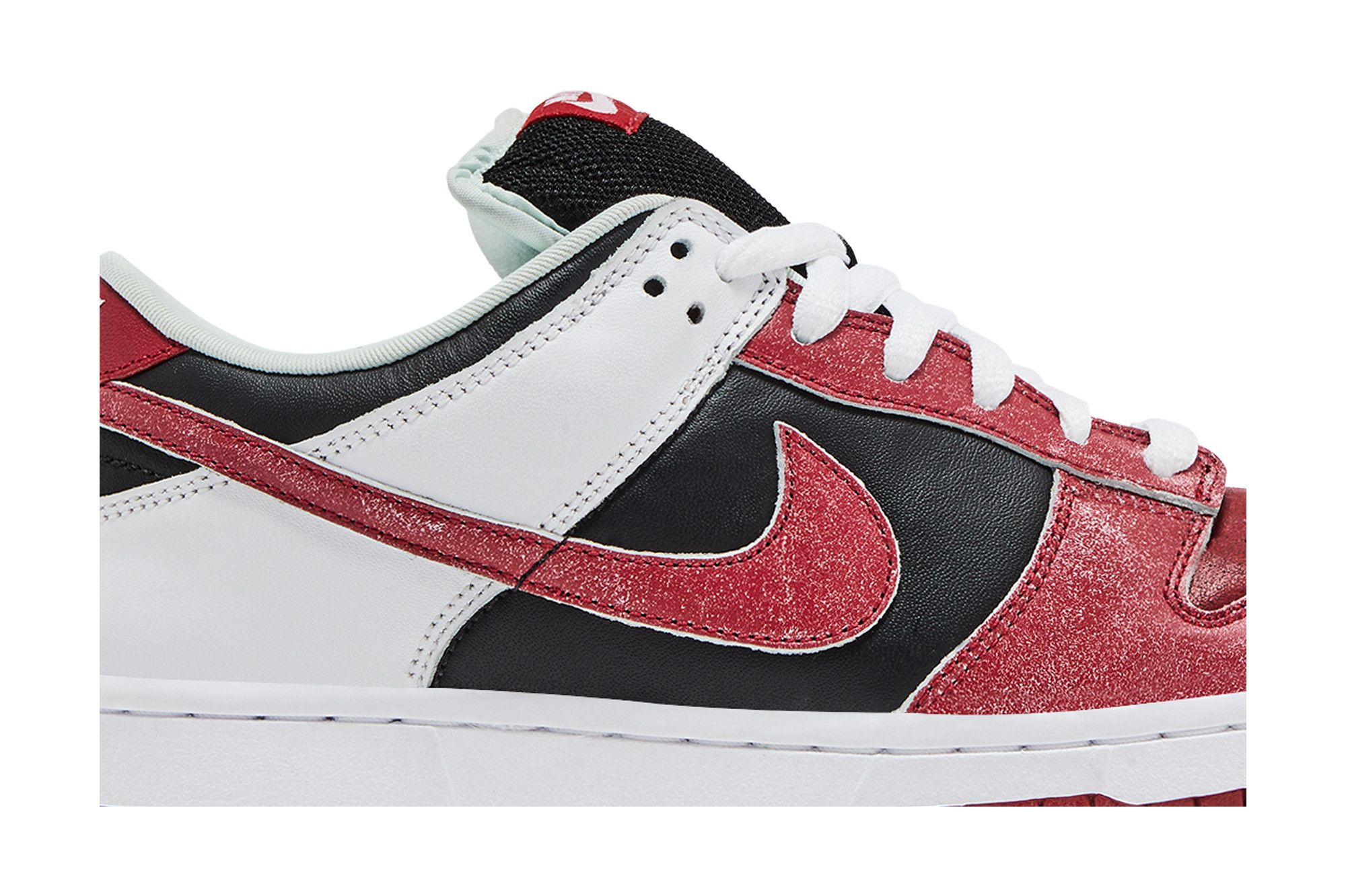 Buy Dunk Low Pro SB Jason Voorhees Sample 304292 114 GOAT