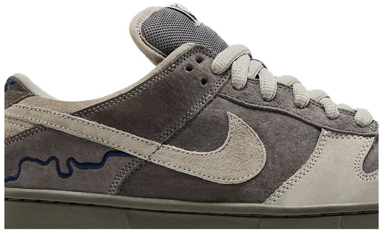 Dunk Low Pro SB London