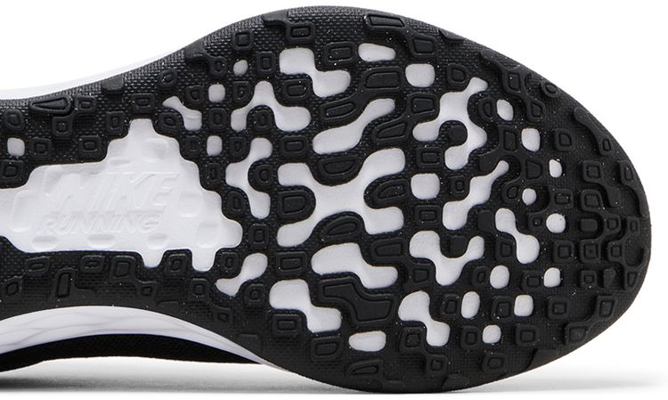 Nike Wmns Revolution 6 Next Nature Wide Black White