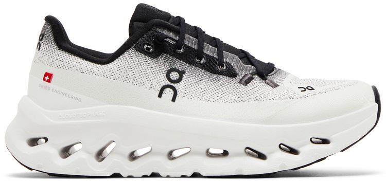 Wmns Cloudtilt Black Ivory