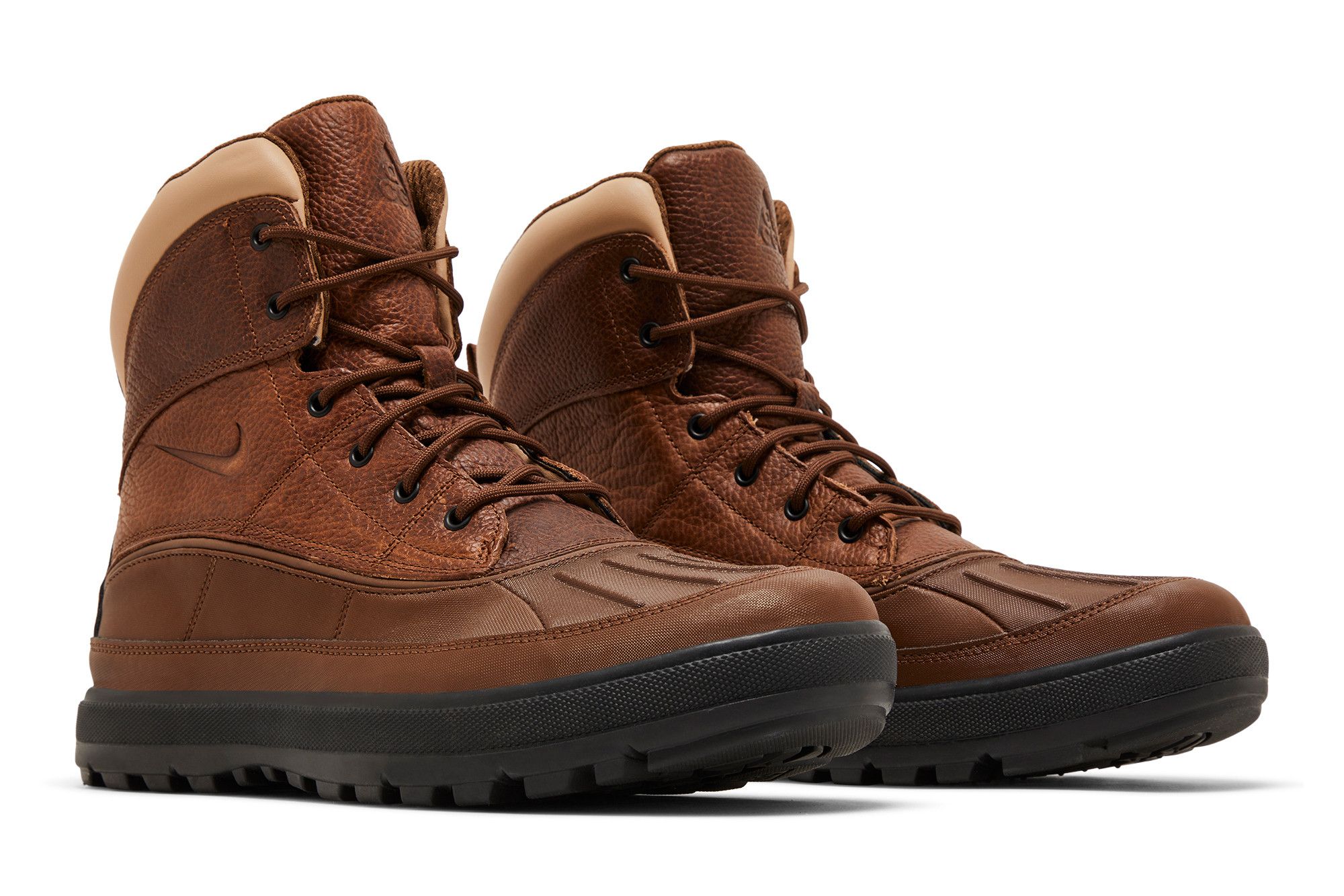 nike woodside 2 mens boots