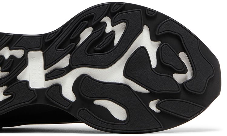 Alexander McQueen Sprint Runner Black White