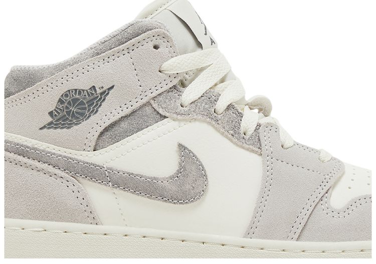 Air Jordan 1 Mid SE GS Neutral Grey Sail