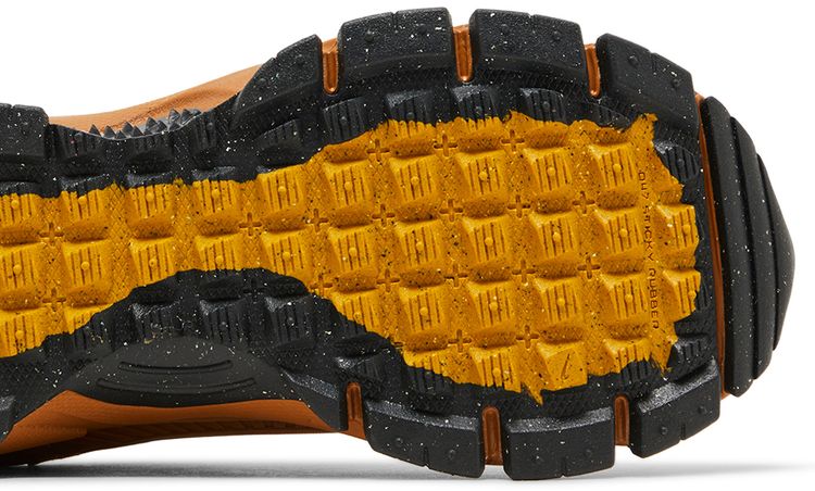 Wmns Zoom Vomero Roam Flax